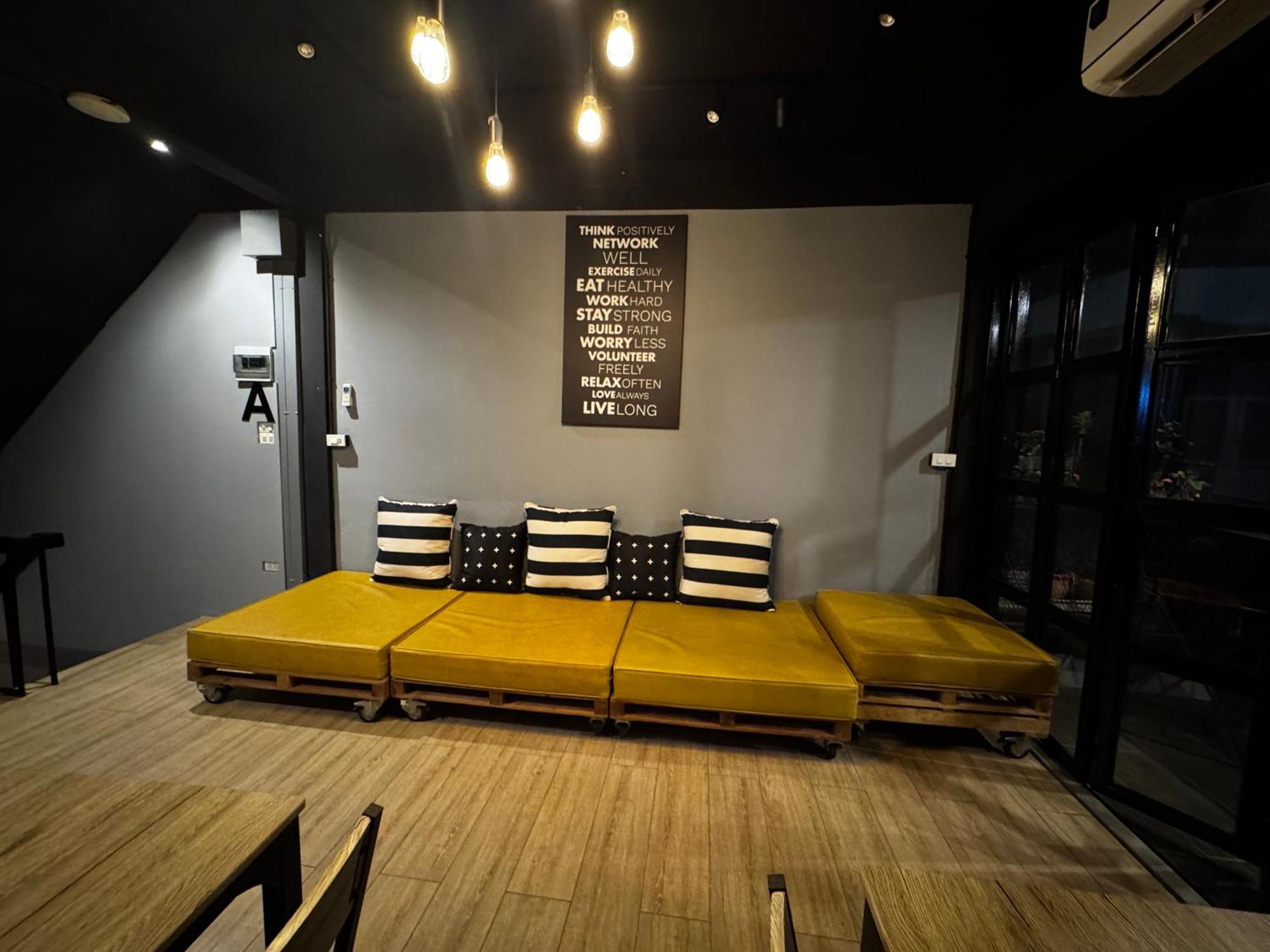 Stay At Pan Hostel Bangkok Zewnętrze zdjęcie